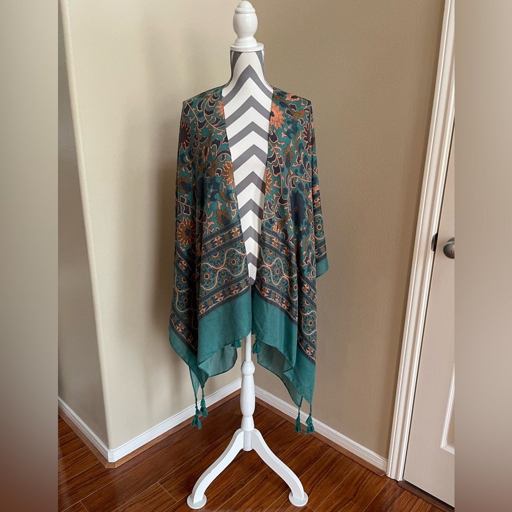 Green Floral Wrap - Kimono